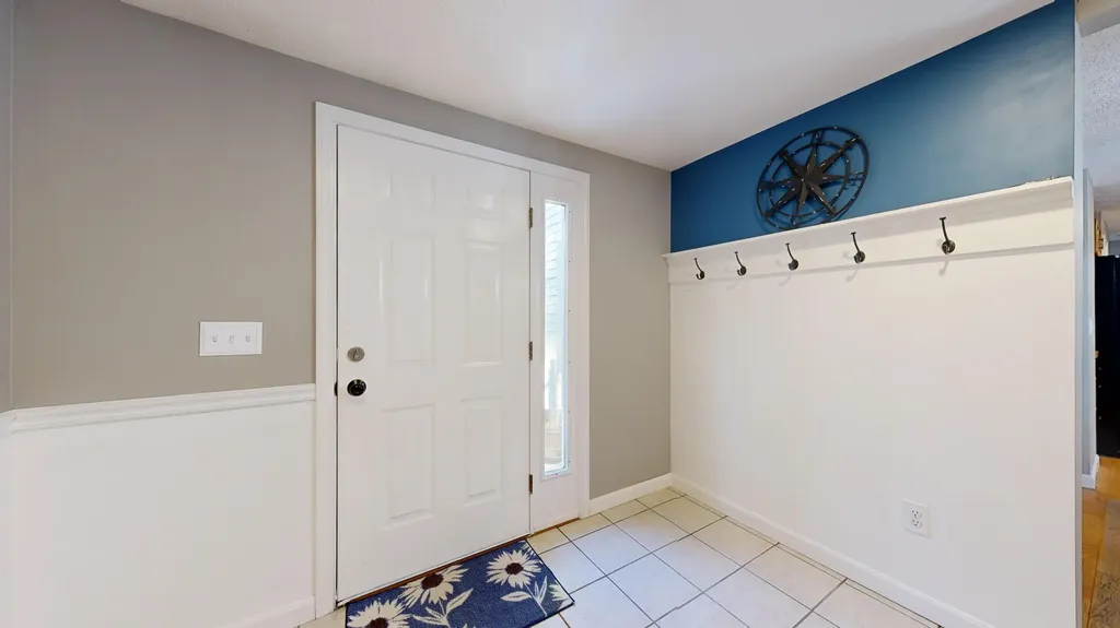 243 Tandberg Trail Windham ME 04062