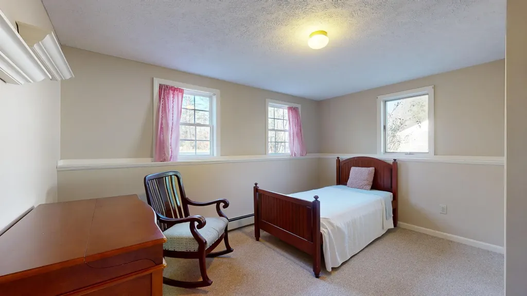 243 Tandberg Trail Windham ME 04062