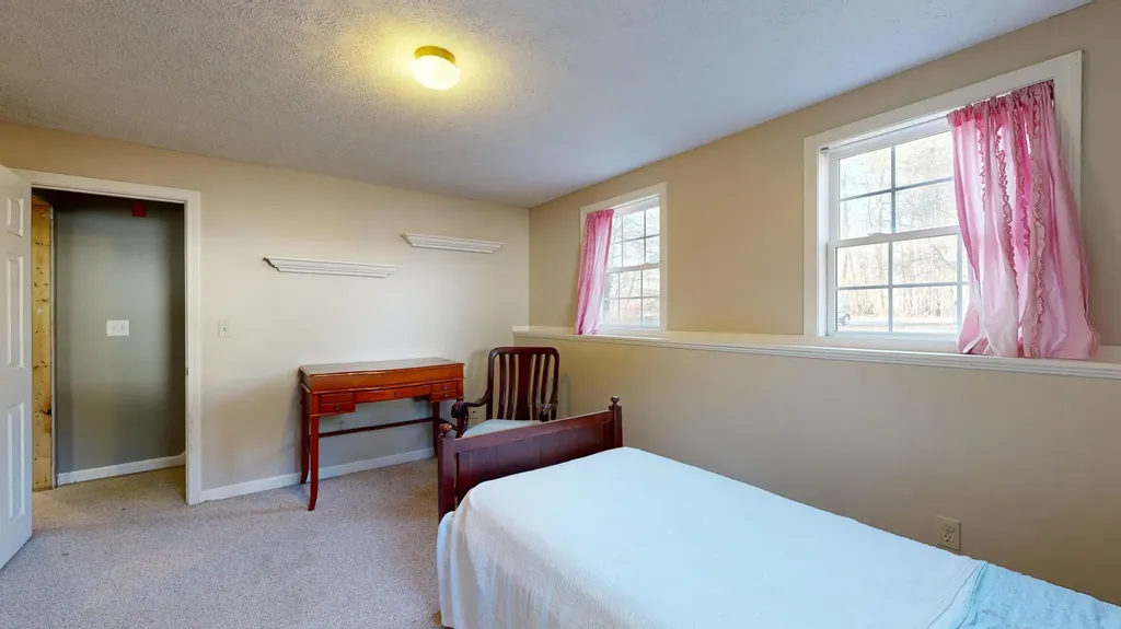 243 Tandberg Trail Windham ME 04062