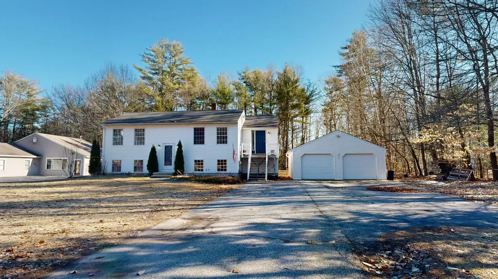 243 Tandberg Trail Windham ME 04062