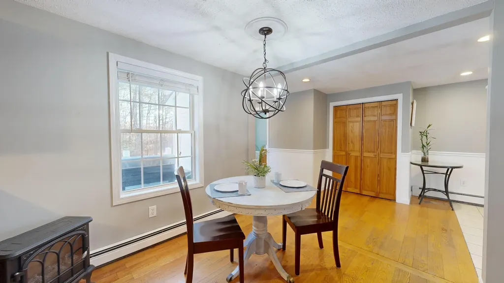 243 Tandberg Trail Windham ME 04062