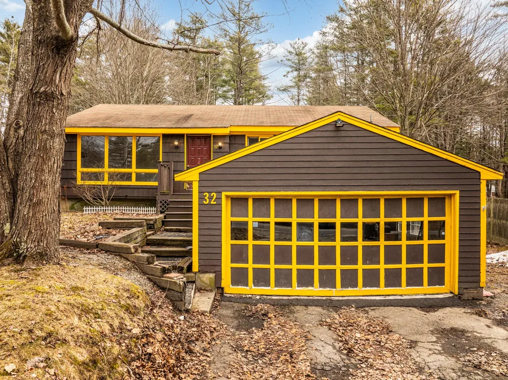 32 Willowdale Road Scarborough ME 04074