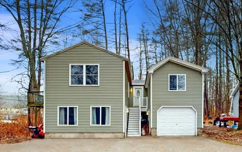 6 Pettingill Road Windham ME 04062