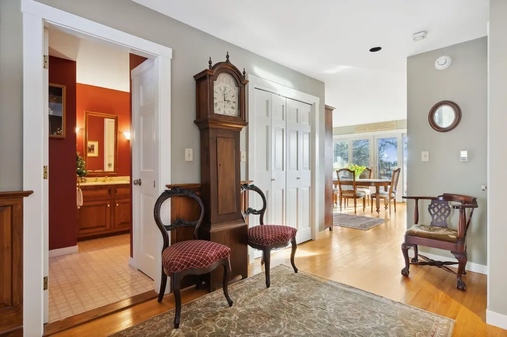 180 Western Avenue Kennebunk ME 04043