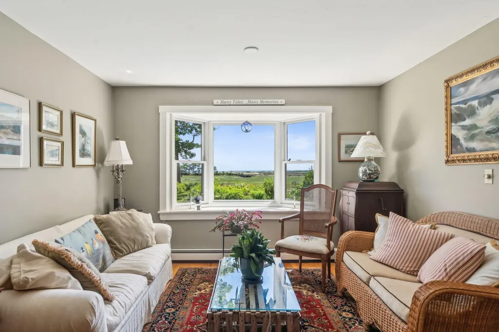 180 Western Avenue Kennebunk ME 04043