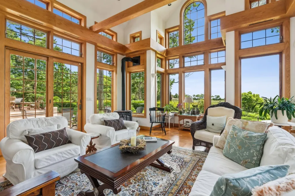 180 Western Avenue Kennebunk ME 04043