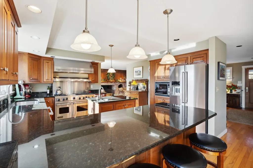 180 Western Avenue Kennebunk ME 04043