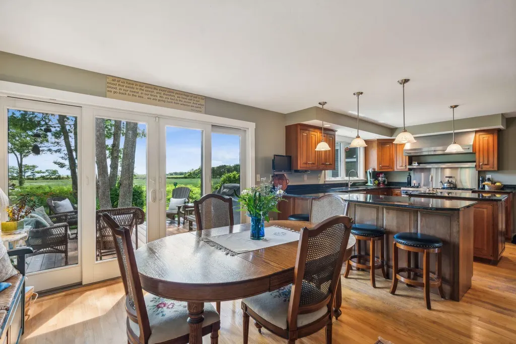 180 Western Avenue Kennebunk ME 04043