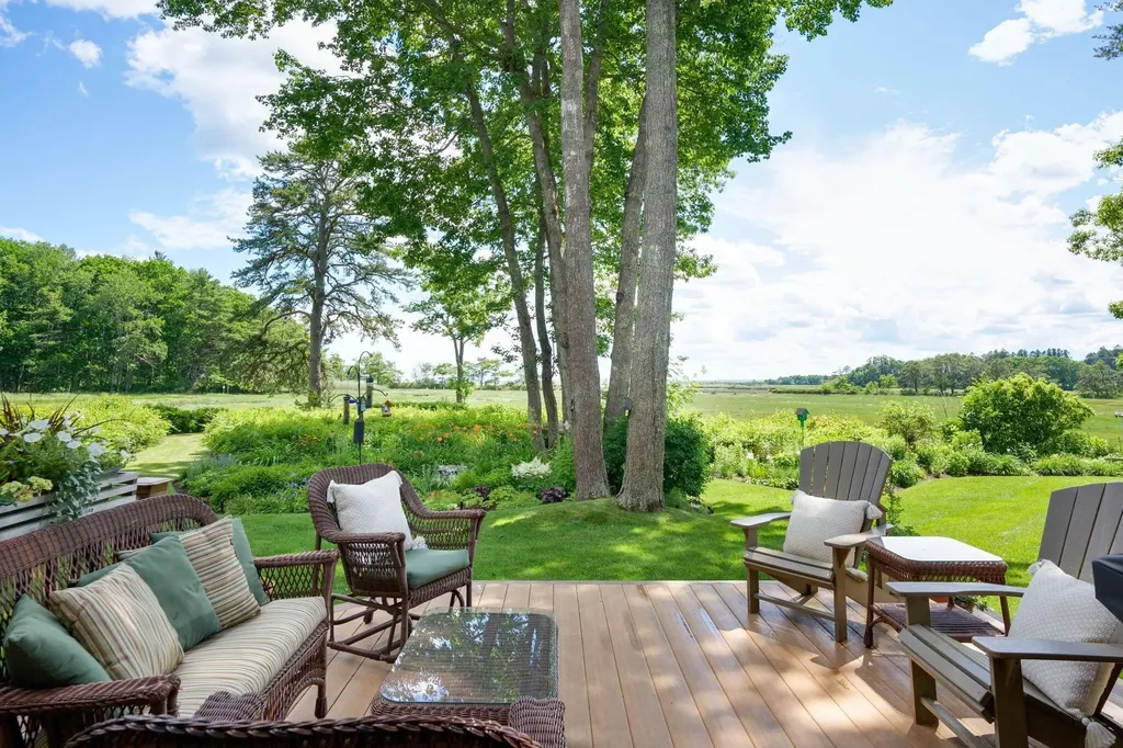 180 Western Avenue Kennebunk ME 04043