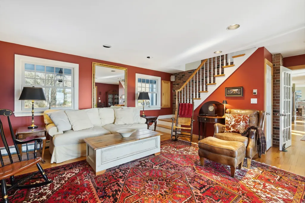 180 Western Avenue Kennebunk ME 04043