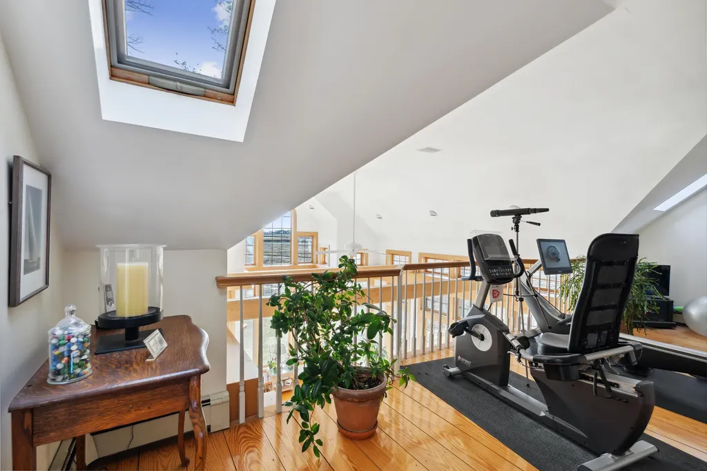 180 Western Avenue Kennebunk ME 04043
