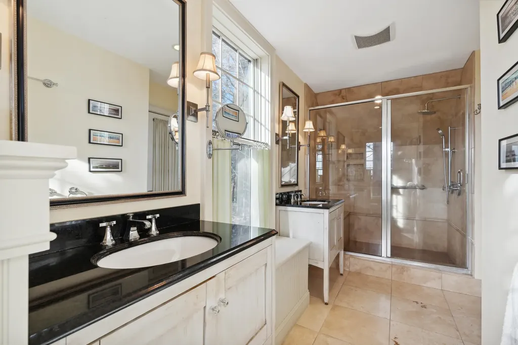 180 Western Avenue Kennebunk ME 04043