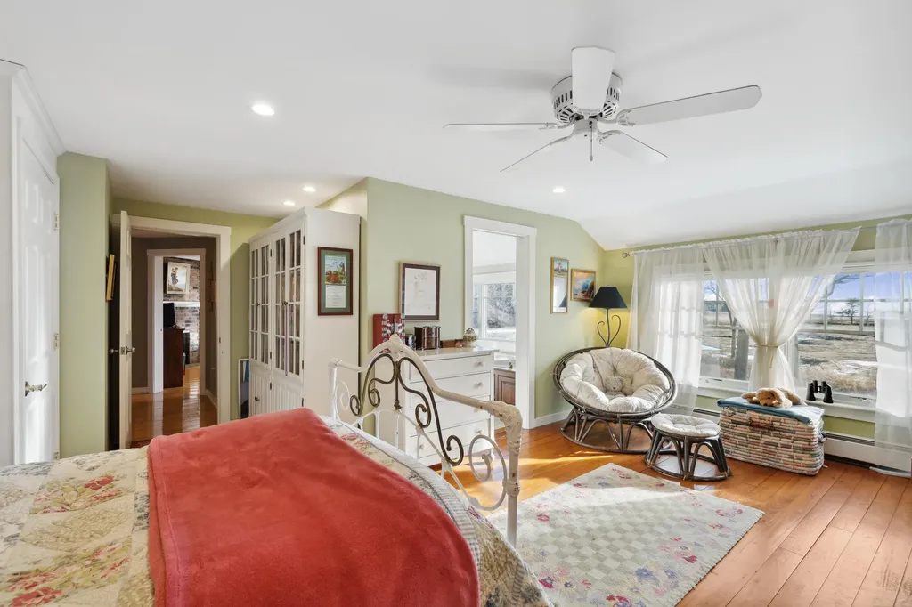 180 Western Avenue Kennebunk ME 04043