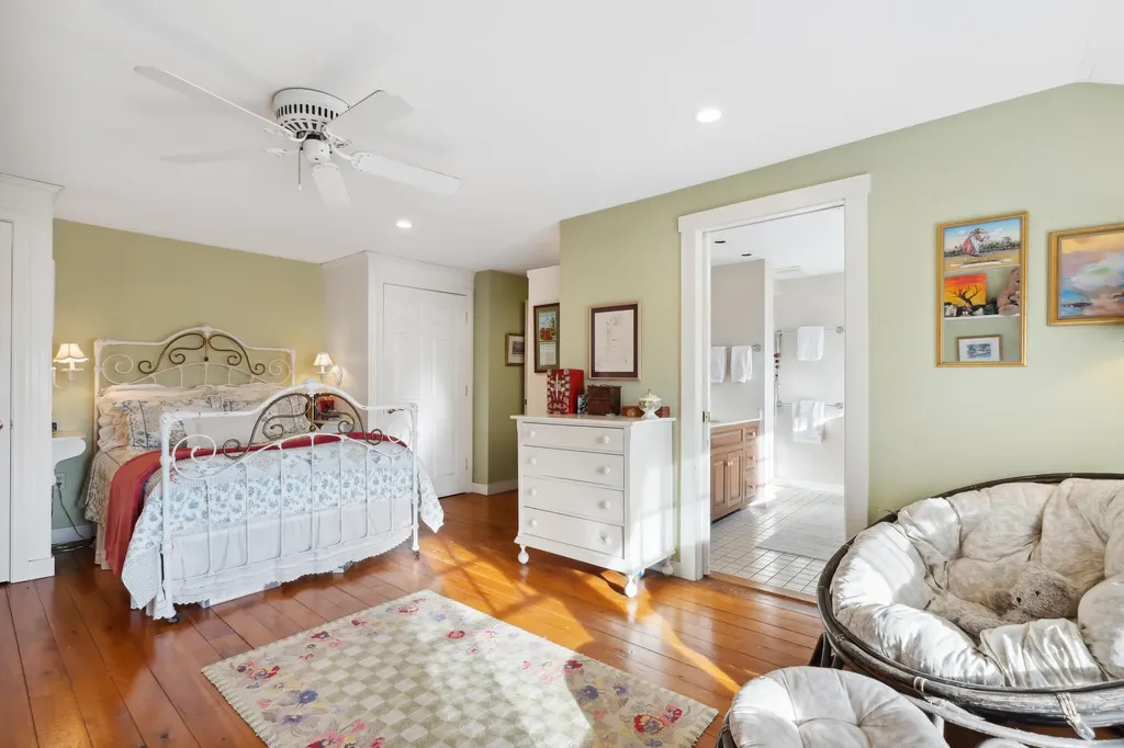 180 Western Avenue Kennebunk ME 04043