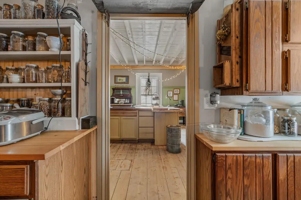 3 Moulton Hill Road Sebec ME 04481