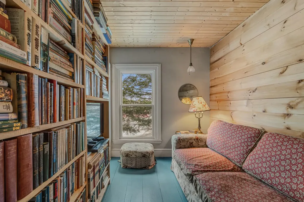 3 Moulton Hill Road Sebec ME 04481