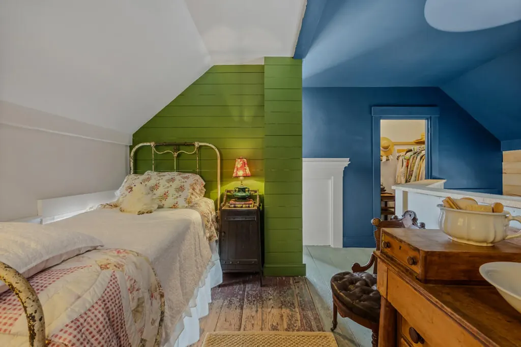 3 Moulton Hill Road Sebec ME 04481