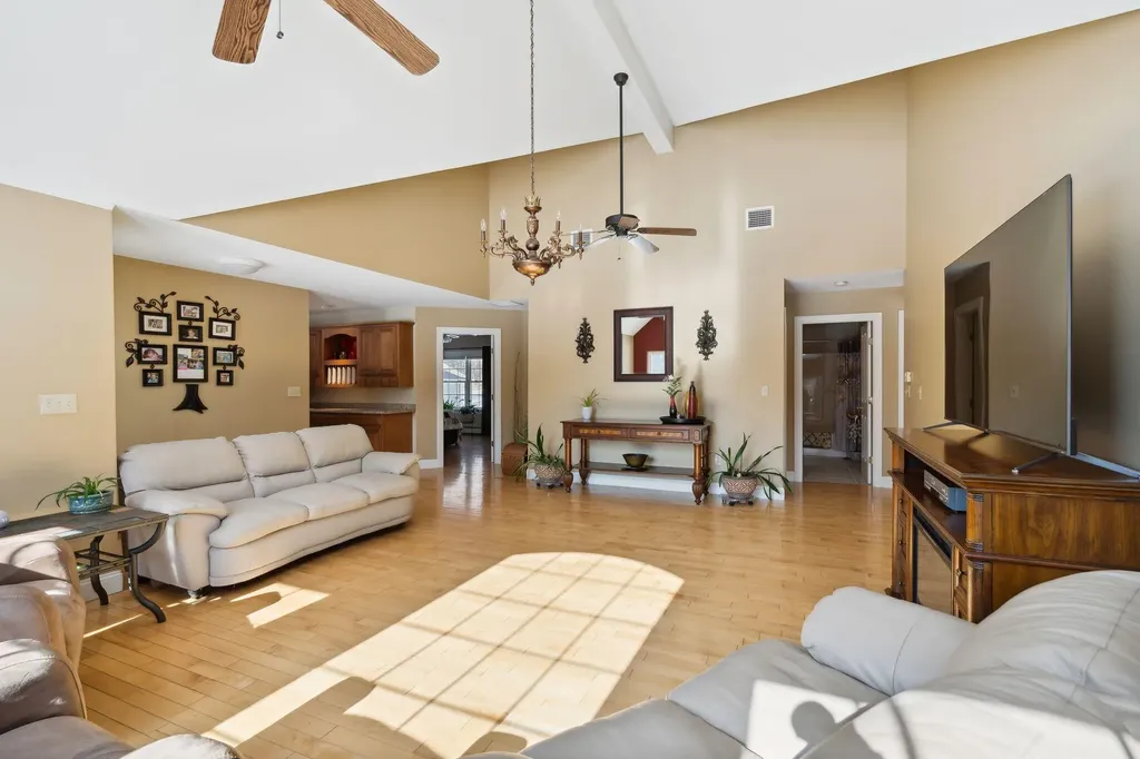 521 Fletcher Road Auburn ME 04210