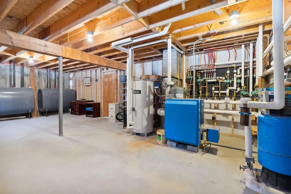 521 Fletcher Road Auburn ME 04210