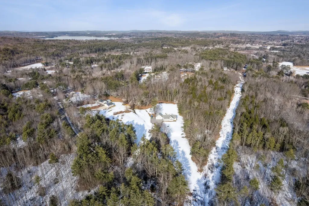 521 Fletcher Road Auburn ME 04210