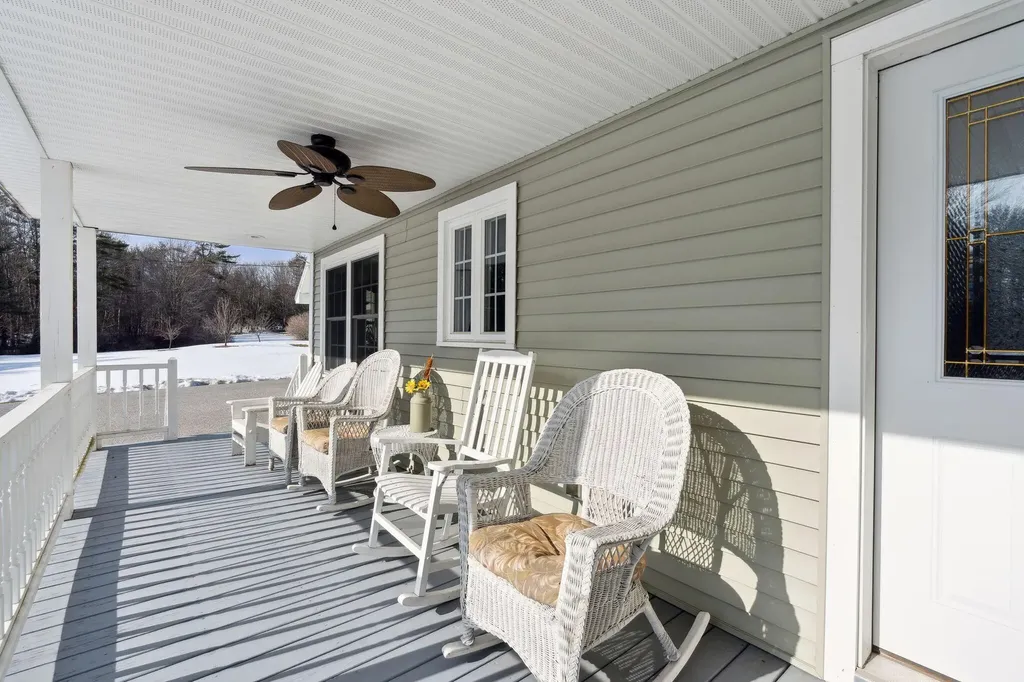 521 Fletcher Road Auburn ME 04210