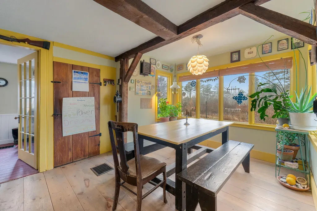 19 Pleasant Hill Road Freeport ME 04032