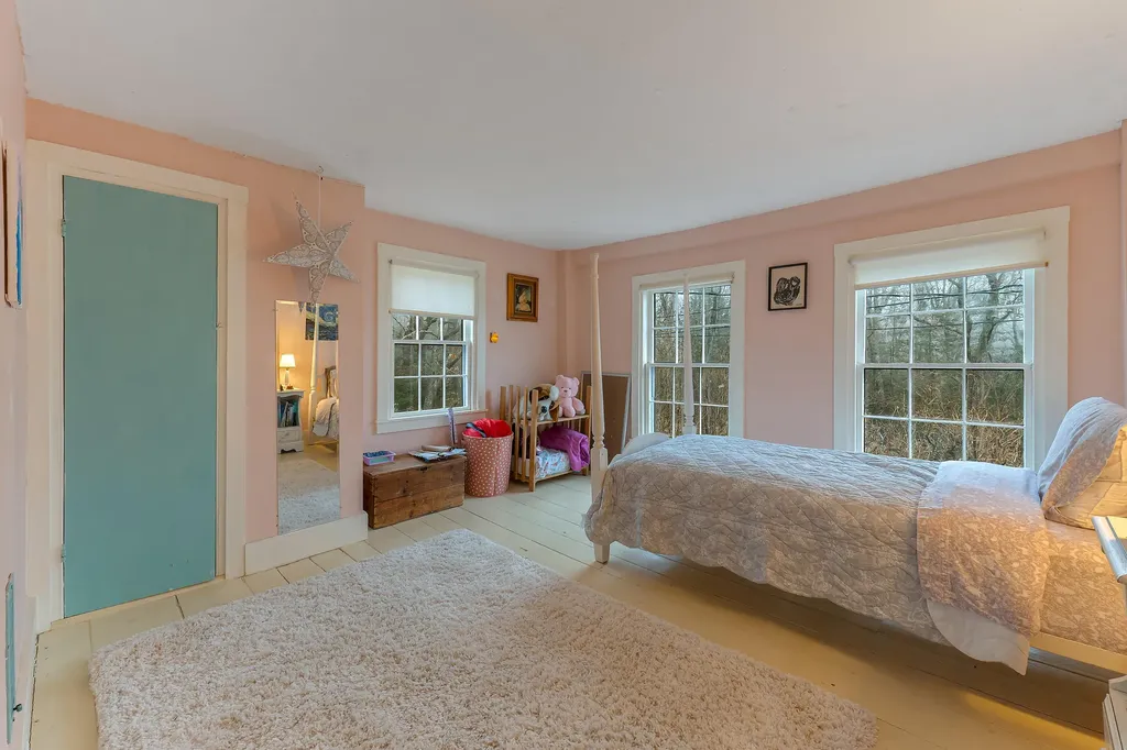 19 Pleasant Hill Road Freeport ME 04032