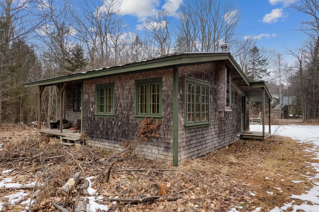 19 Pleasant Hill Road Freeport ME 04032