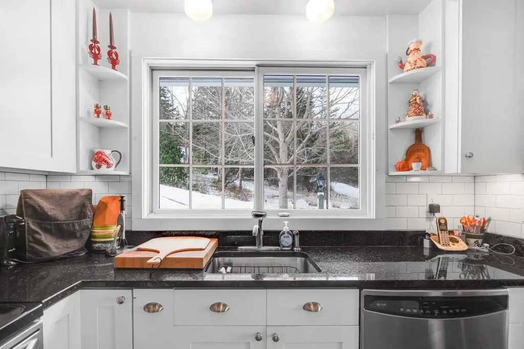 137 Bay View Drive Bar Harbor ME 04609