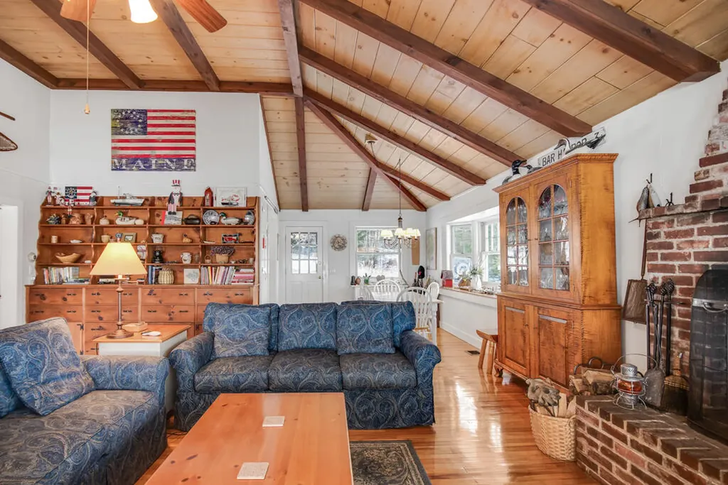 137 Bay View Drive Bar Harbor ME 04609