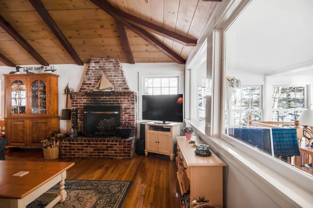 137 Bay View Drive Bar Harbor ME 04609