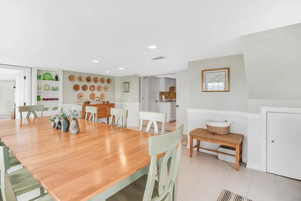 137 Bay View Drive Bar Harbor ME 04609