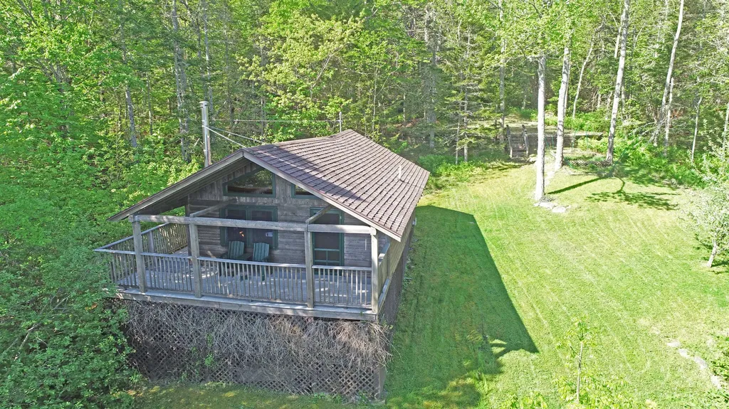 137 Bay View Drive Bar Harbor ME 04609