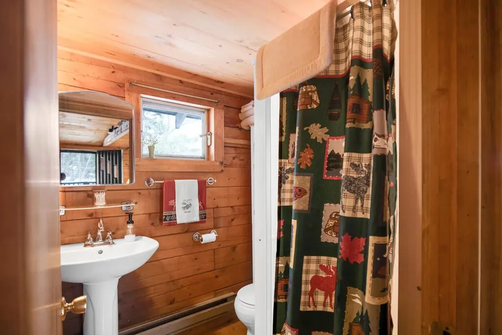 137 Bay View Drive Bar Harbor ME 04609