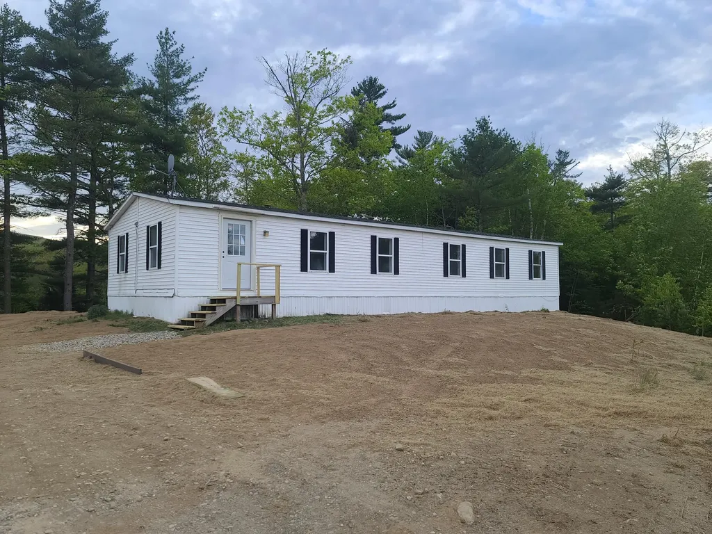 28 Bog Road Montville ME 04941