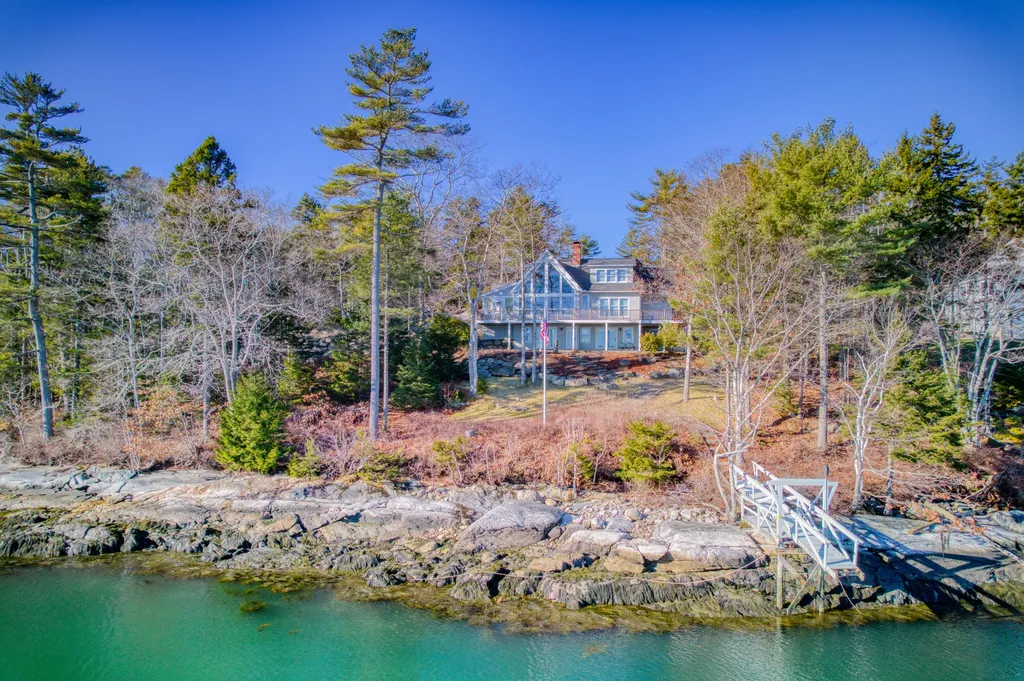 32 Harris Point Road Boothbay Harbor ME 04538