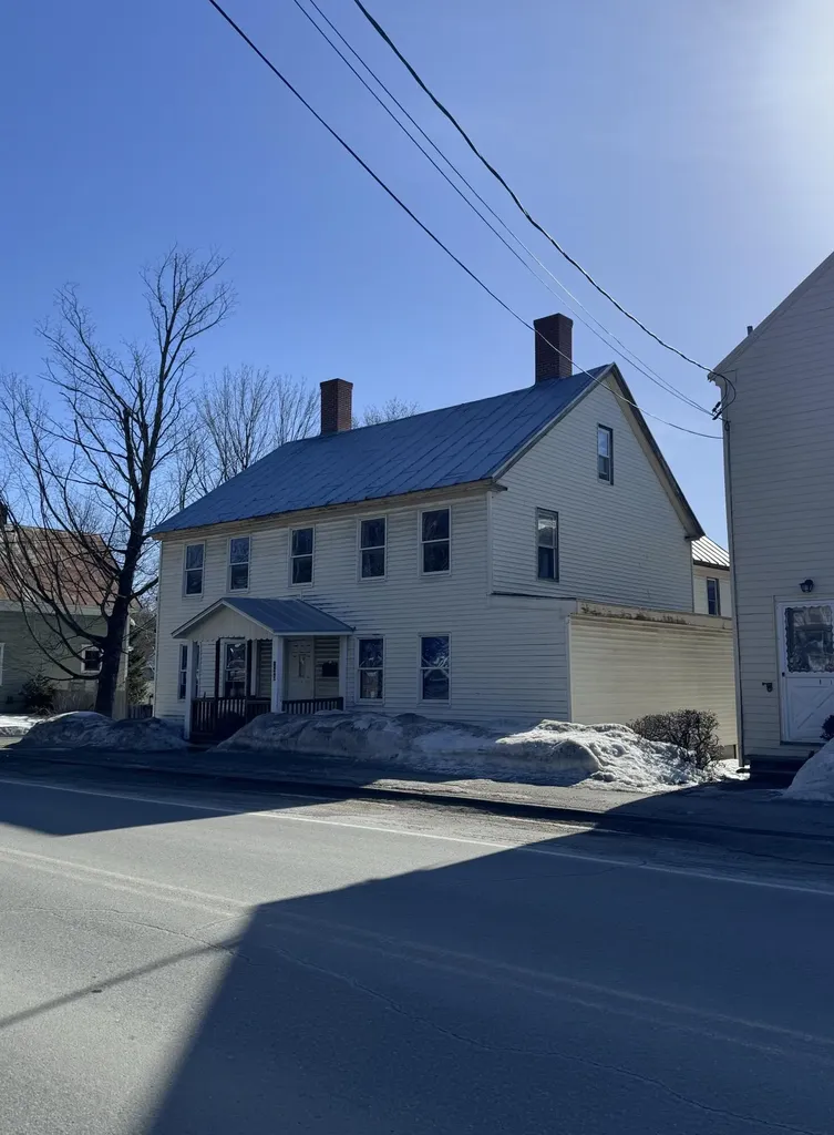 129 Perham Street Farmington ME 04938