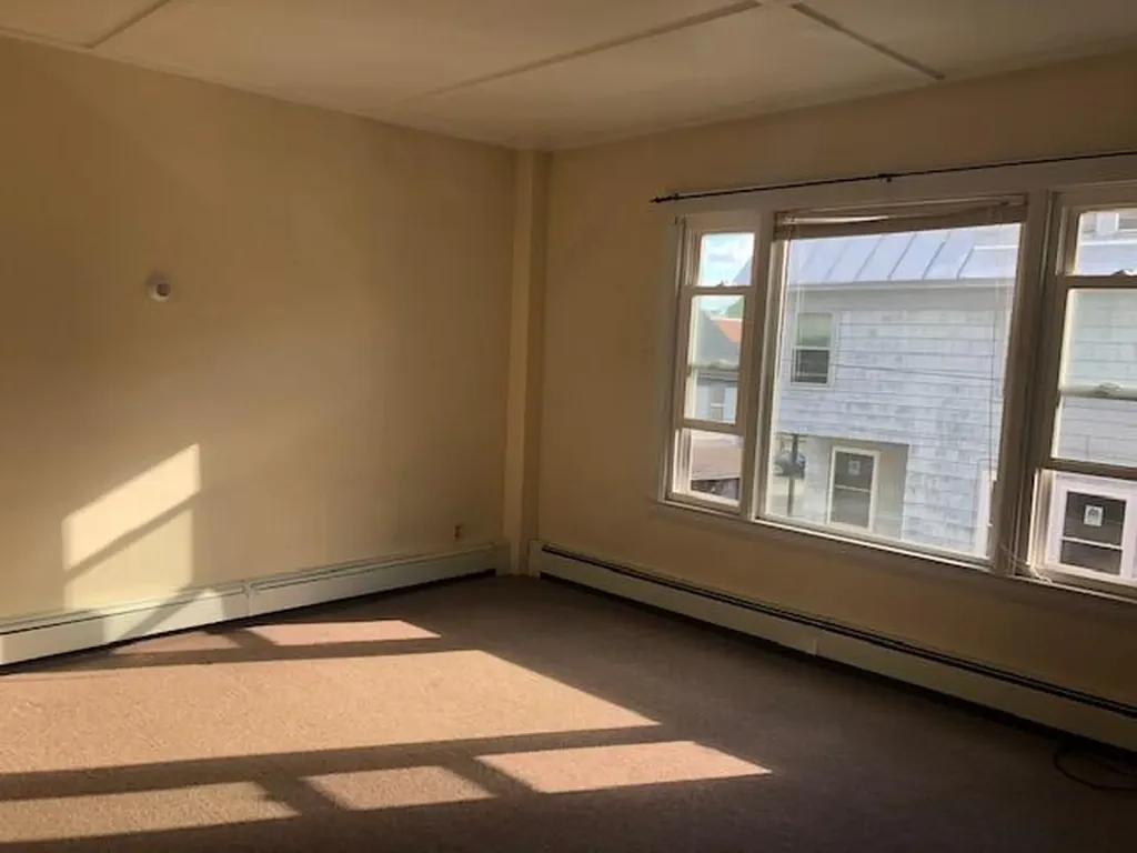 129 Perham Street Farmington ME 04938