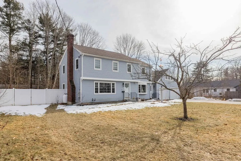 1 Gendron Lane Kennebunk ME 04043