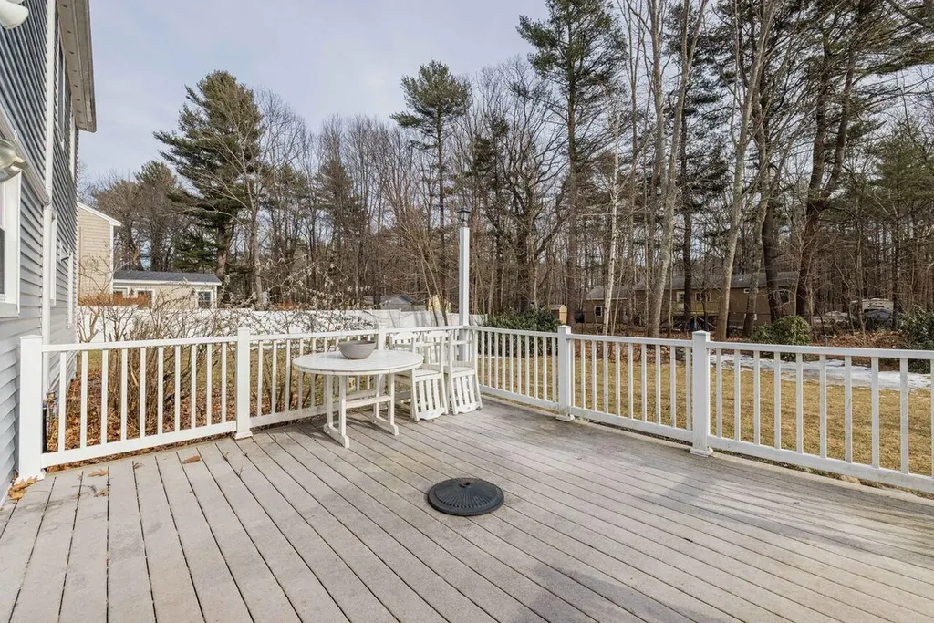 1 Gendron Lane Kennebunk ME 04043