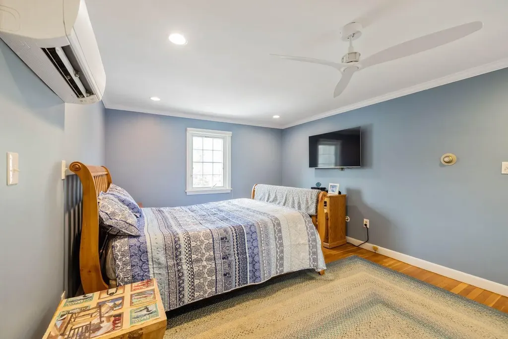 1 Gendron Lane Kennebunk ME 04043