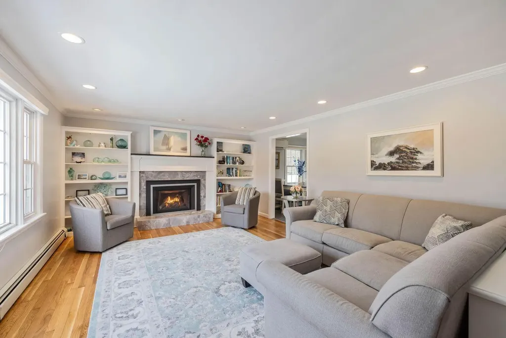 1 Gendron Lane Kennebunk ME 04043