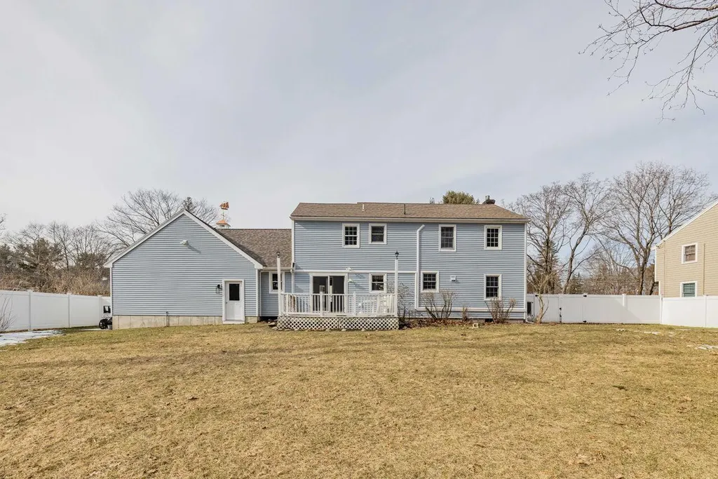 1 Gendron Lane Kennebunk ME 04043