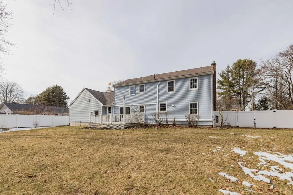 1 Gendron Lane Kennebunk ME 04043