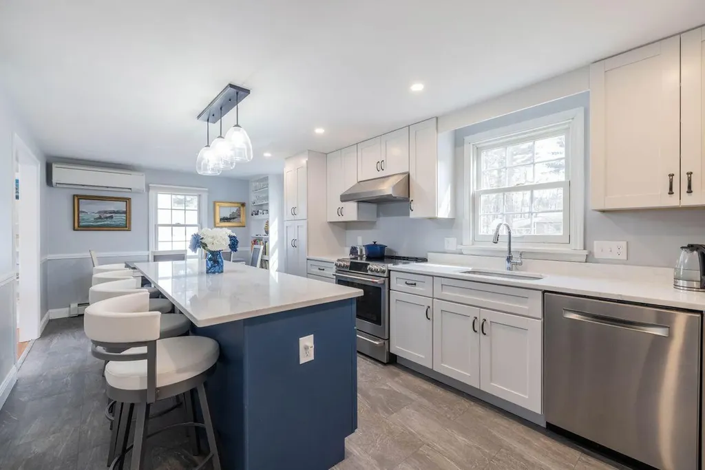 1 Gendron Lane Kennebunk ME 04043