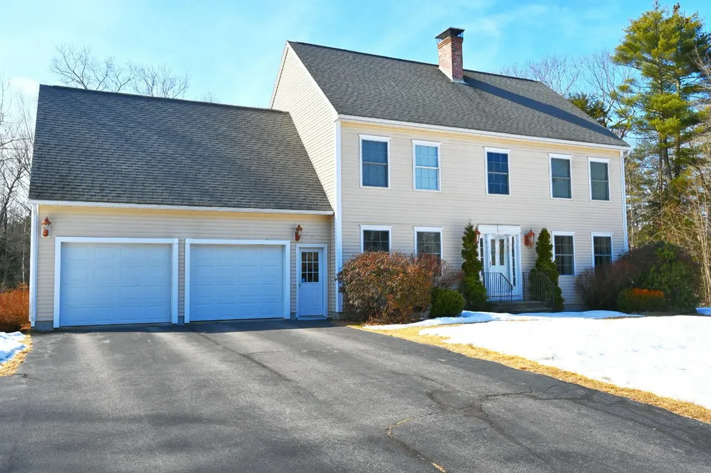 25 Twilight Lane Gorham ME 04038