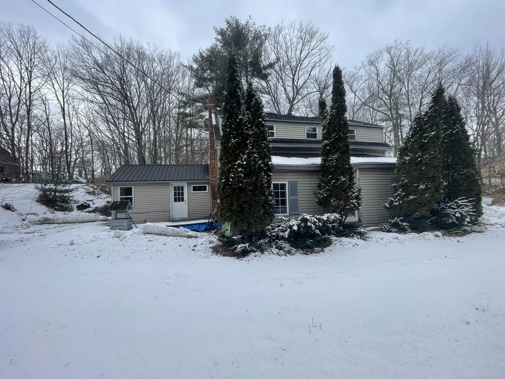 140 Togus Road Chelsea ME 04330