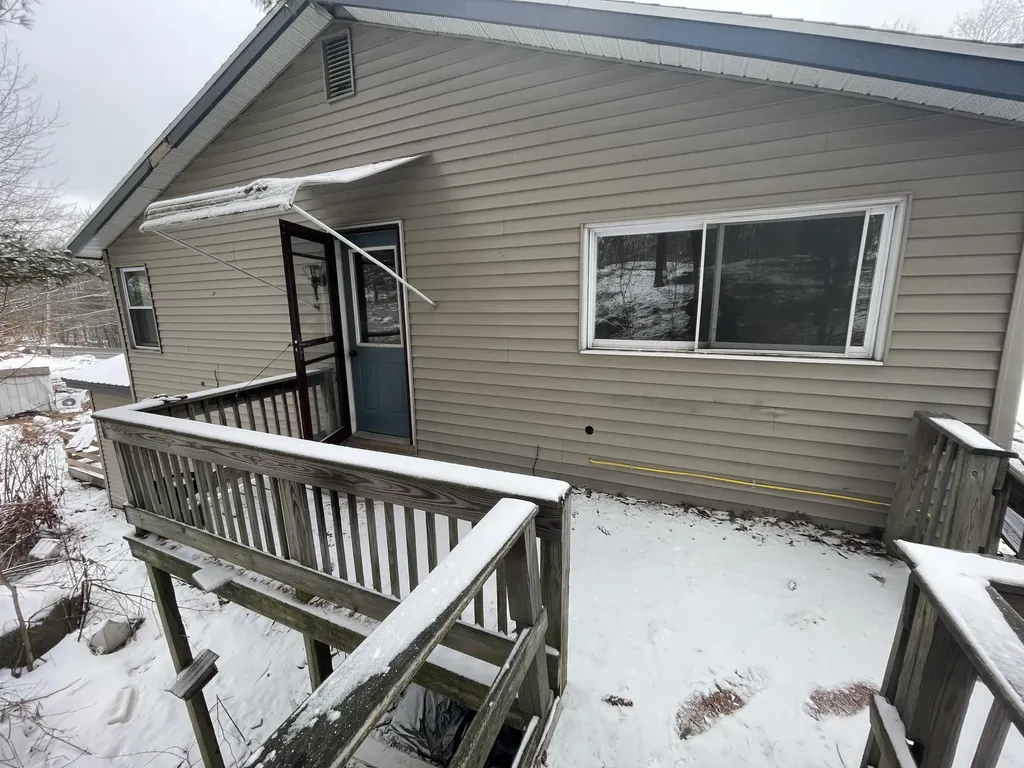 140 Togus Road Chelsea ME 04330