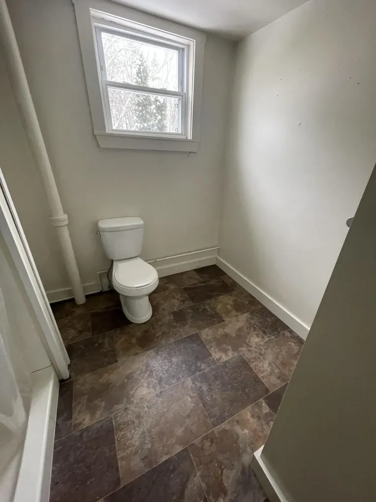 140 Togus Road Chelsea ME 04330