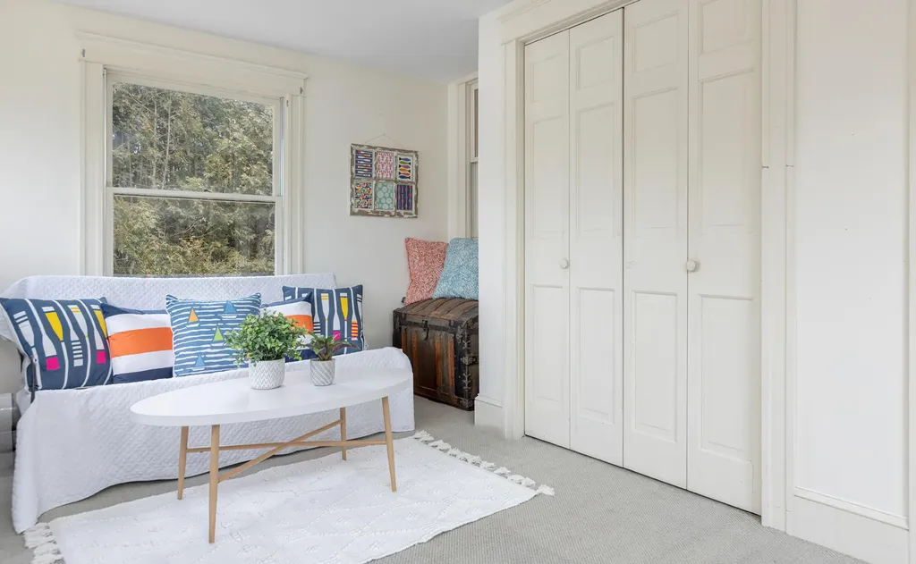 2 Hammond Road Falmouth ME 04105